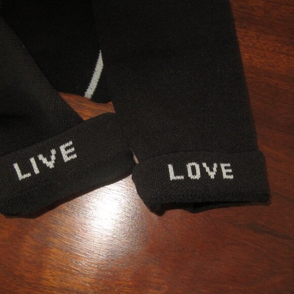 NWOT - 1 pair Girls/ Women's LULULEMON Black Socks Size L - Picture 6 of 6